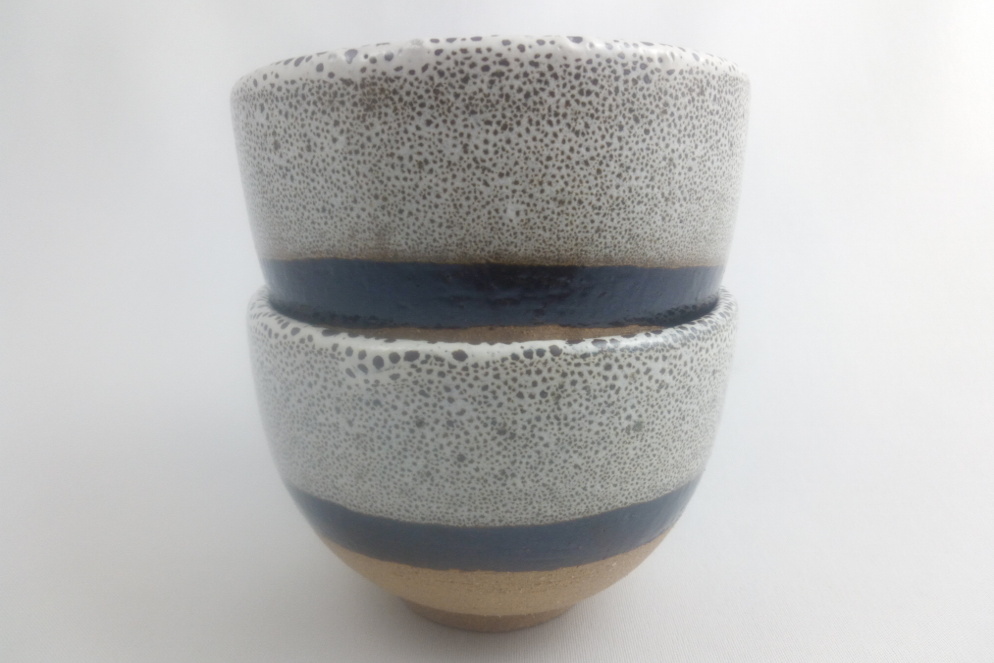 bols à thé noir et blanc terre apparente oterrefeu poterie palaiseau
