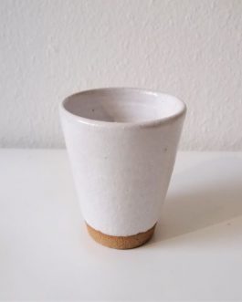 Tasse à café blanche en céramique